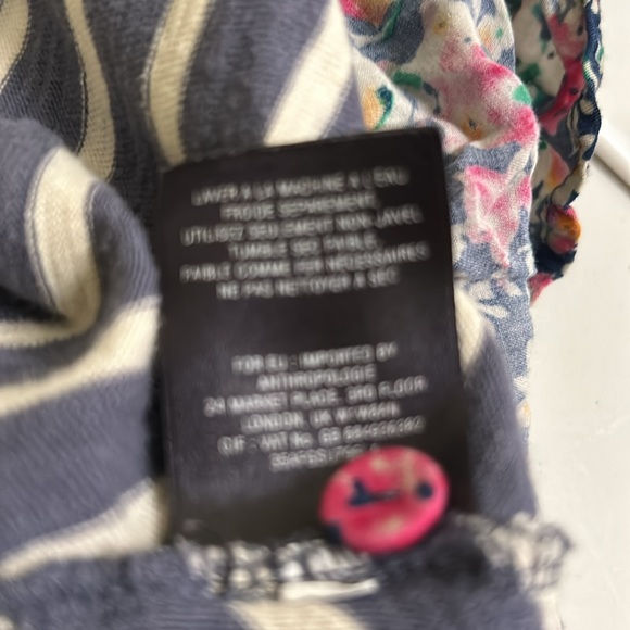 Anthropologie fairley floral size Large long sleeves striped gray white - Picture 9 of 9